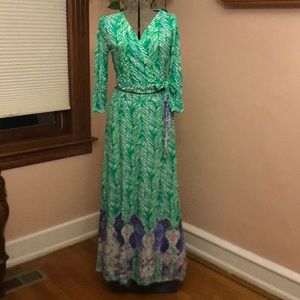 2 piece set. Bright Green Engineered Elephant Print